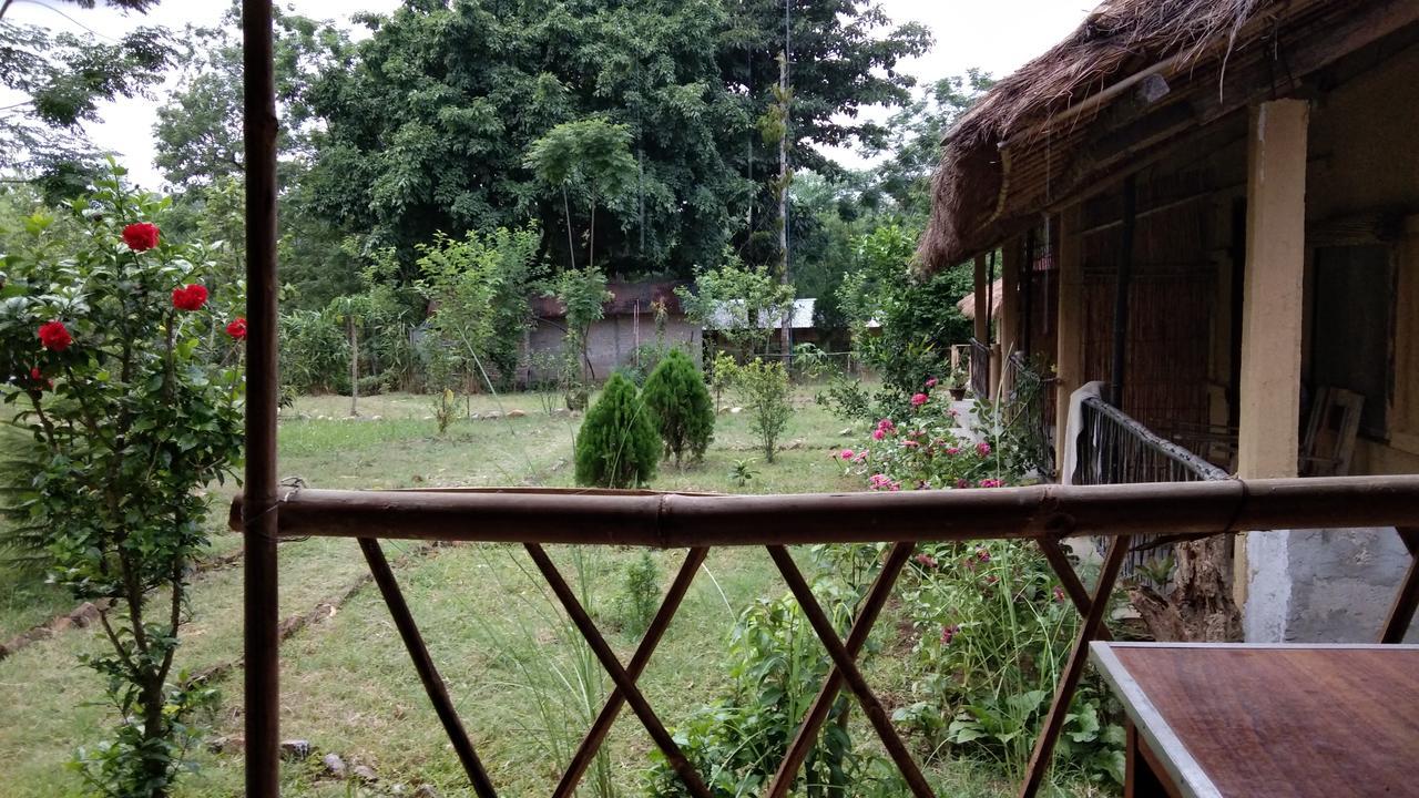 Chital Lodge Читван Экстерьер фото