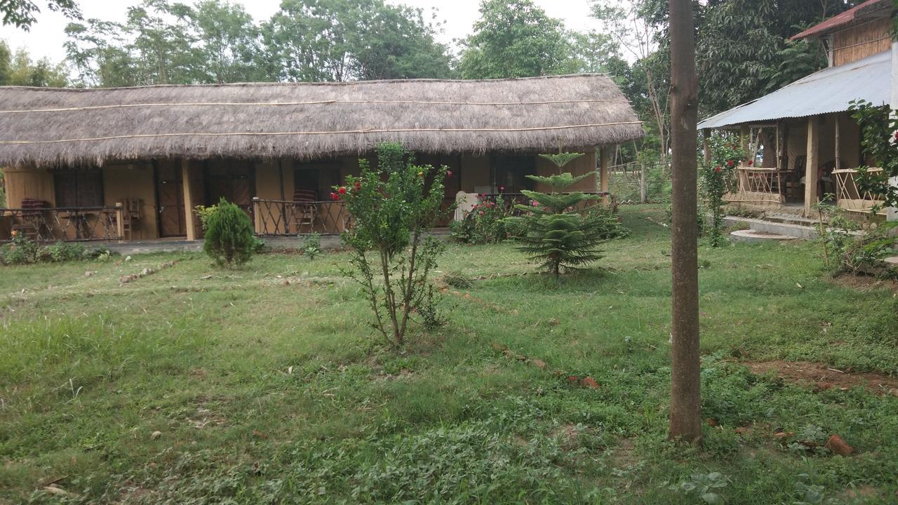 Chital Lodge Читван Экстерьер фото