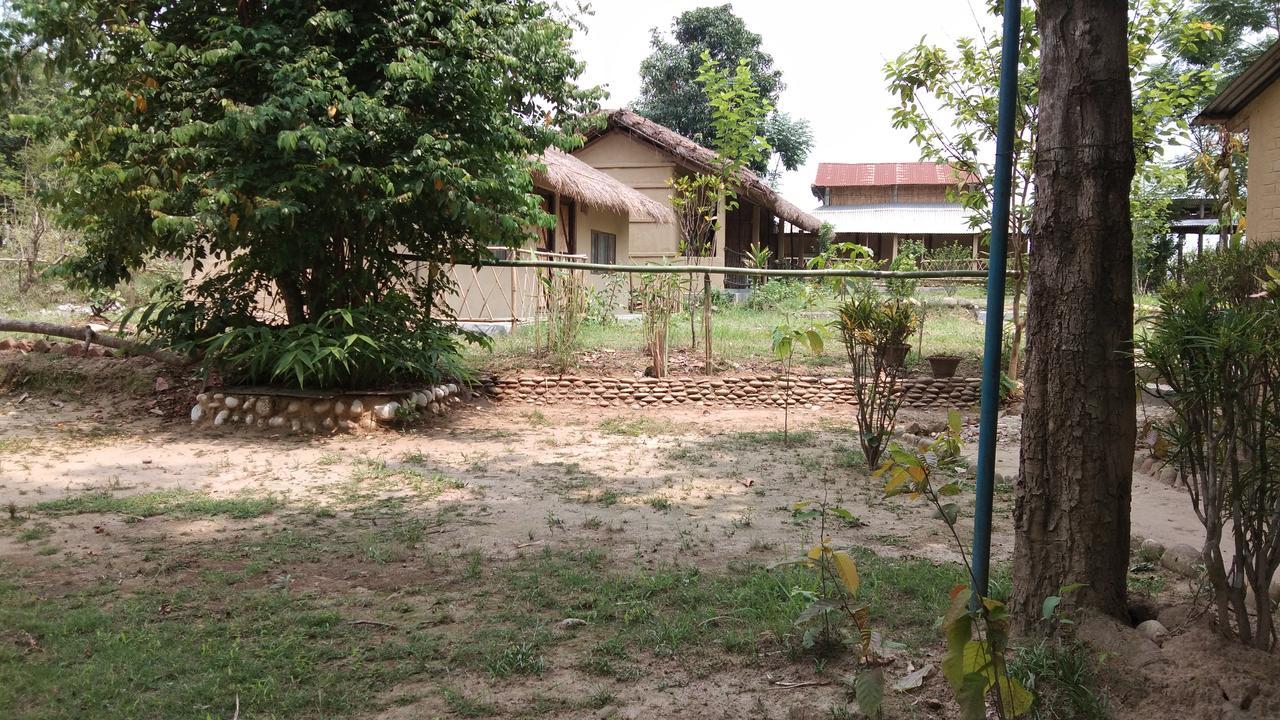 Chital Lodge Читван Экстерьер фото