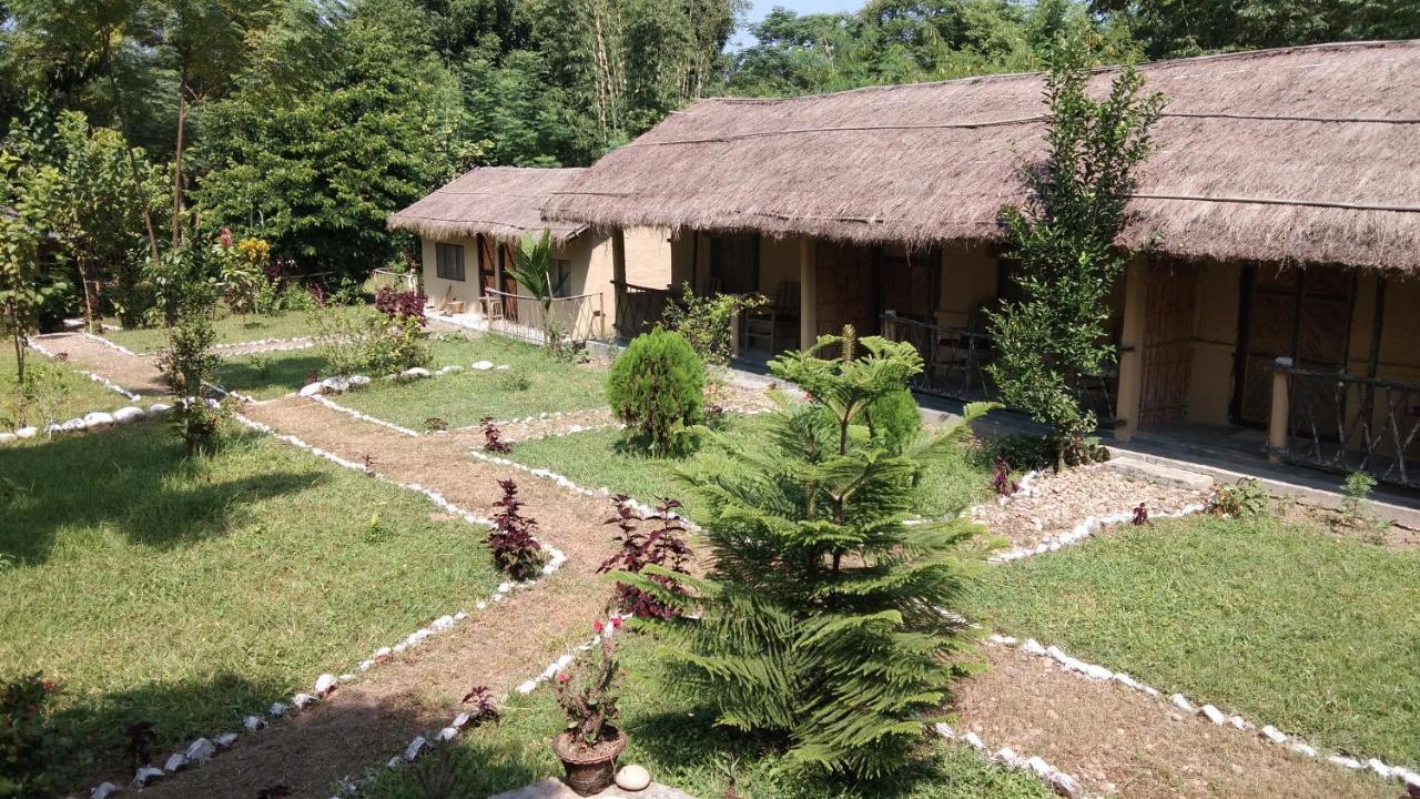 Chital Lodge Читван Экстерьер фото